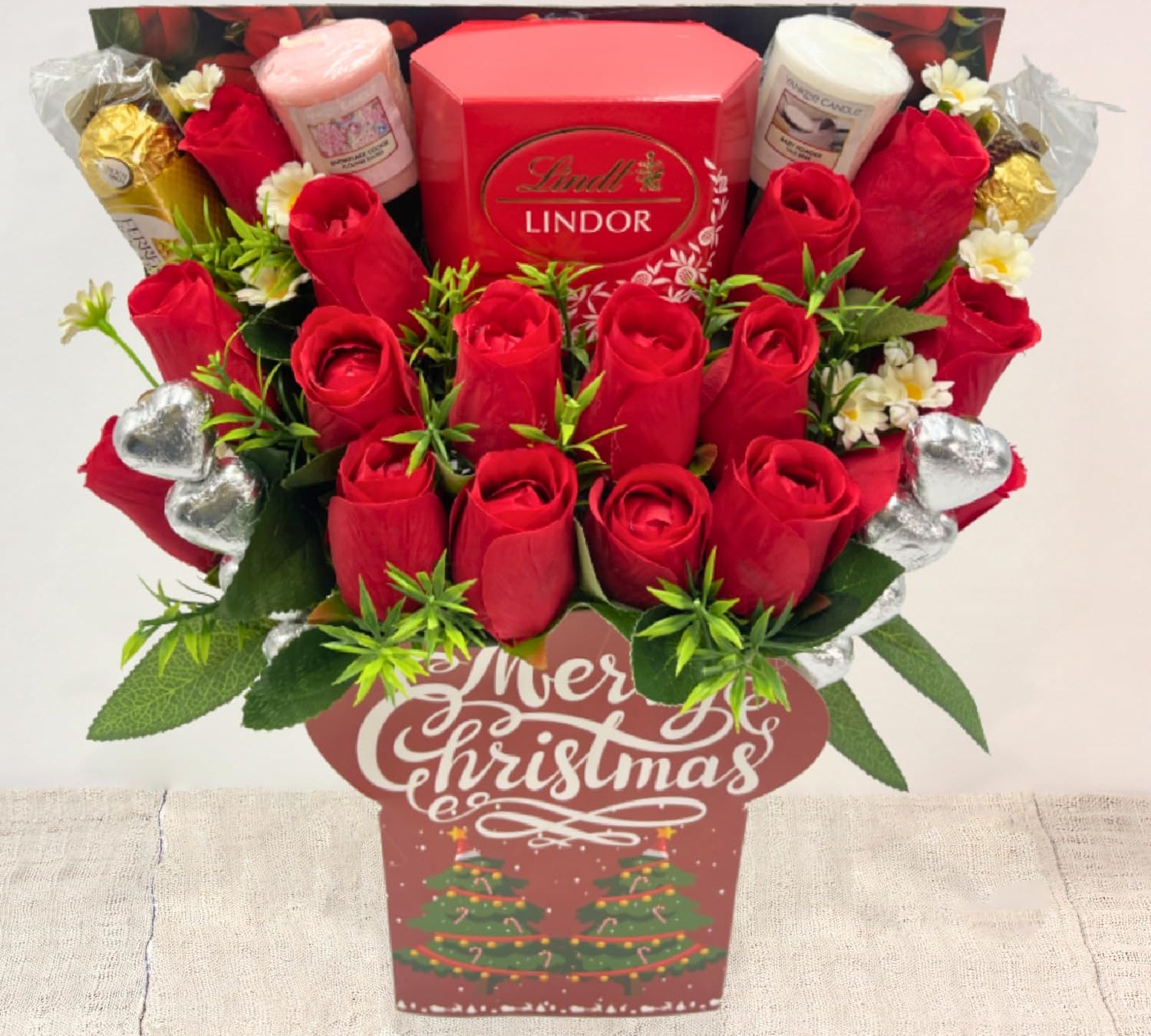 christmas chocolate bouquet - red roses - sedol gifts (2)
