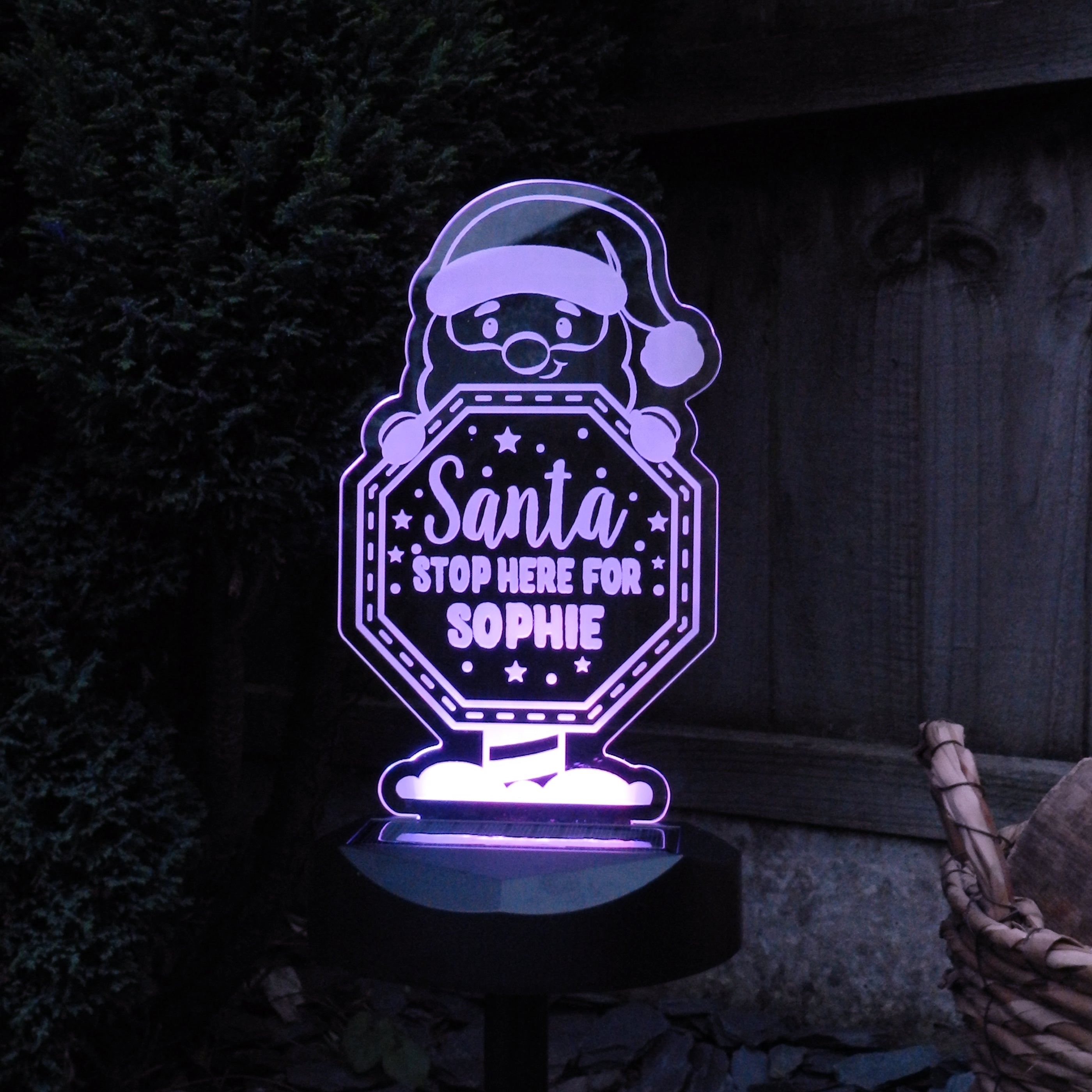 personalised santa stop here solar light sign - sedol gifts (8)